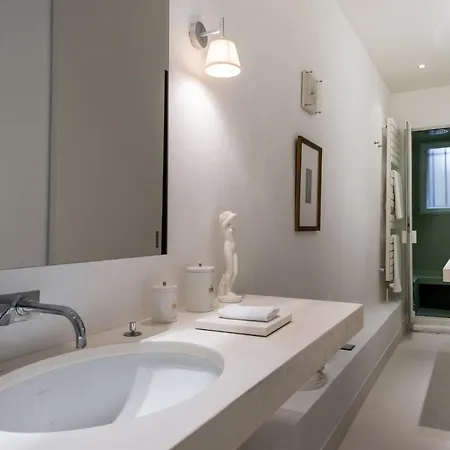 Apartment Rue Du Faubourg Poissonniere Iv By Onefinestay Paris